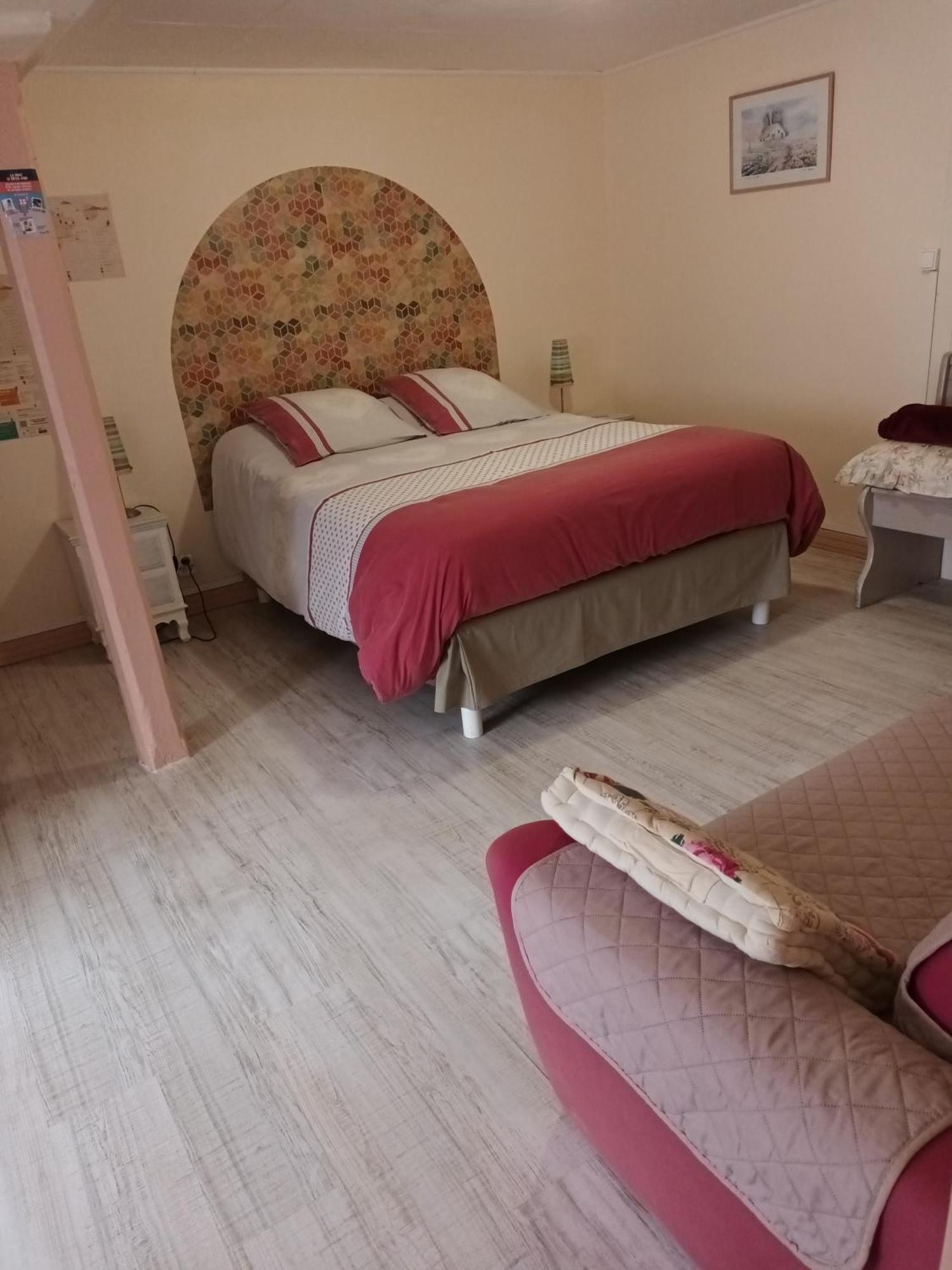 L'Ancienne Epicerie Hotel Oradour-sur-Glane Kültér fotó